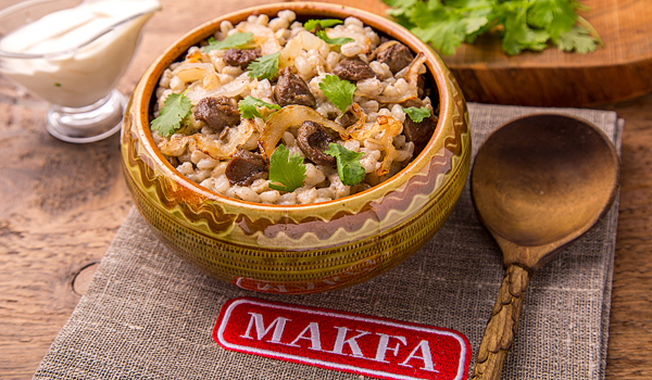 Перловка с куриными потрошками