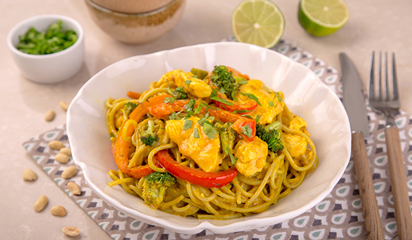 Паста карри с курицей