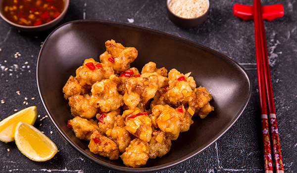 Цветная капуста с имбирным соусом