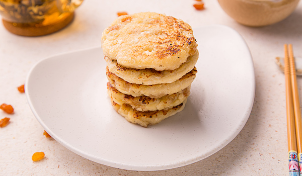 油炸豆腐葡萄干煎饼