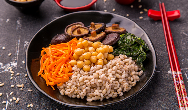 香菇蔬菜大麦米粥