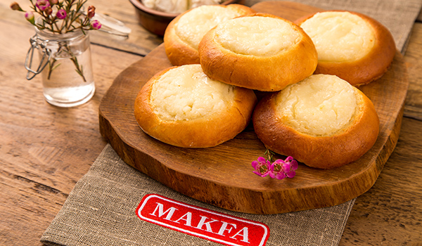 Cottage cheese pastry (“Vatrushki”)