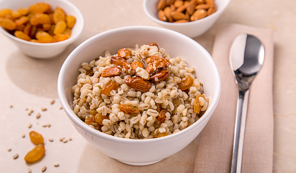 Перловая каша с анисом и изюмом