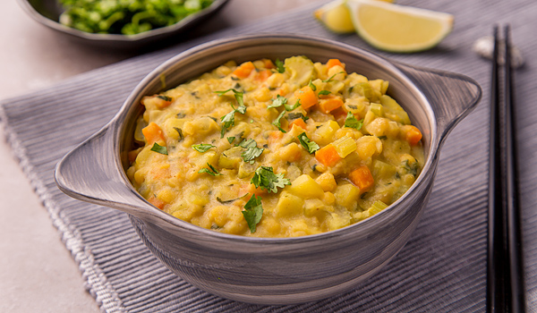 Горох по-тайски с кокосовым молоком