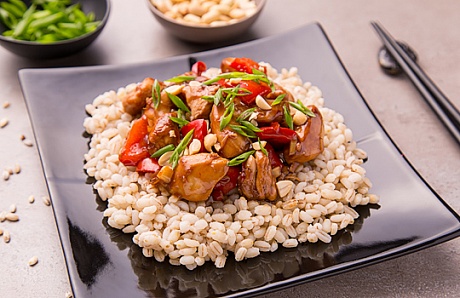 Gunbao Chicken with Pearl Barley